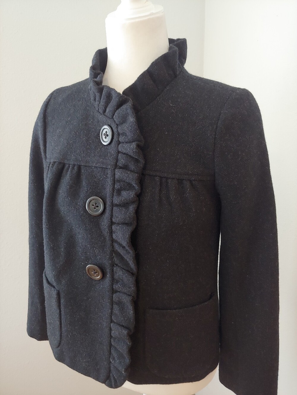 J.Crew Vintage Fiona Charcoal Ruffle Wool Coat Women's size 0 Green Label